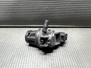 Мотор бачка омывателя Toyota PRIUS NHW20 1NZ 85330-60160 2 ракурс