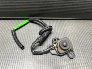 Кнопка открывания багажника Honda STREAM