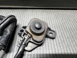 Кнопка открывания багажника Honda STREAM RN6 R18A 38369-SMA-003 4 ракурс