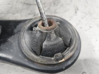 Рычаг правый передний Toyota ISIS ZGM11W 2ZR 48068-29255 5 ракурс