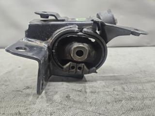 Подушка акпп левая передняя Toyota NOAH AZR60 1AZ 2 ракурс