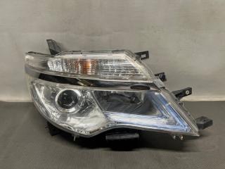 Фара передняя правая Nissan SERENA