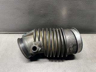 Патрубок воздушн.фильтра Honda ELYSION RR5 J35A 17228-R27-J01 1 ракурс Патрубок воздушн.фильтра Honda ELYSION RR5 J35A 17228-R27-J01 1 ракурс