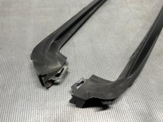 Молдинг стекла передний Toyota ALPHARD ANH20 2AZ 3 ракурс