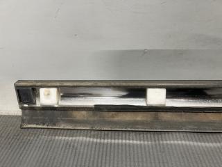 Молдинг на дверь правый задний Nissan TEANA J31, TNJ31, PJ31 VQ23 82876-9Y010 5 ракурс