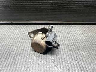 Клапан vtec Honda STREAM RN8 R20A 15810RWK003 3 ракурс