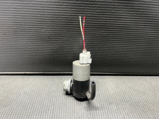 Мотор бачка омывателя Toyota AVENSIS ZRT272 3ZR 85330-02030 1 ракурс
