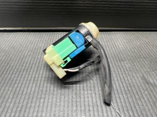 Мотор бачка омывателя Honda MOBILIO SPIKE GK1 L15A 4 ракурс