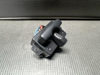 Кнопка правая передняя Subaru LEGACY BR9 EJ25 64176AJ000 2 ракурс