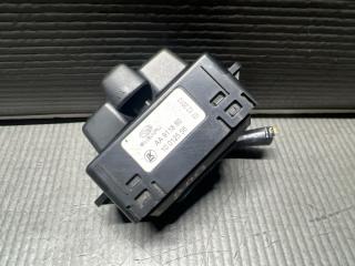 Кнопка правая передняя Subaru LEGACY BR9 EJ25 64176AJ000 5 ракурс