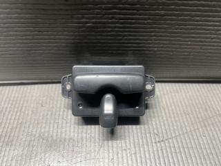 Кнопка правая передняя Subaru LEGACY BR9 EJ25 64176AJ000 1 ракурс