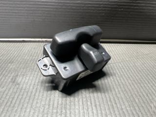 Кнопка правая передняя Subaru LEGACY BR9 EJ25 64176AJ000 2 ракурс