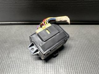 Кнопка правая передняя Subaru LEGACY BR9 EJ25 64176AJ000 5 ракурс