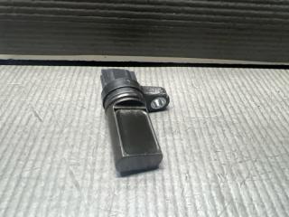 Датчик положения коленвала Nissan ELGRAND E51 VQ35 A29-640 C23 2 ракурс