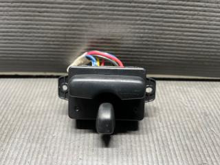 Кнопка правая передняя Subaru LEGACY BR9 EJ25 64176AJ000 1 ракурс