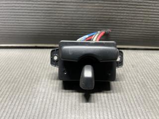Кнопка правая передняя Subaru LEGACY BR9 EJ25 64176AJ000 1 ракурс
