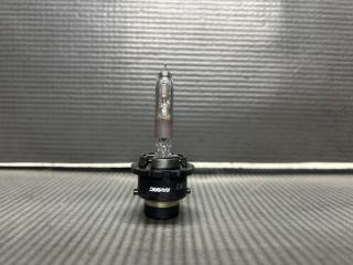 Лампа ксенон Toyota NADIA ACN15 81128-44170, RAYBRIG D2R 1 ракурс