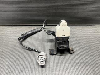 Камера переднего вида передняя Toyota ESTIMA ACR30 2AZ 86790-28130 4 ракурс Камера переднего вида передняя Toyota ESTIMA ACR30 2AZ 86790-28130 4 ракурс