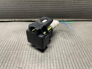 Датчик парктроника задний Toyota PASSO M700A 1KR 89341-B2020-D1 5 ракурс