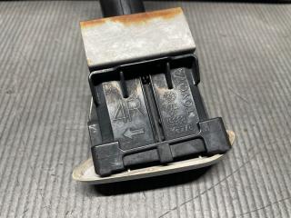 Форсунка омывателя правая Toyota PRIUS ZVW30 2ZR 85207-47030 5 ракурс