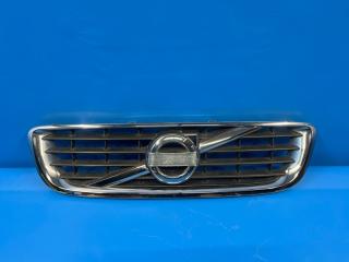 Решетка Volvo V50
