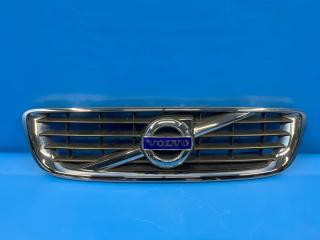 Решетка Volvo V50