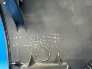 Крышка бардачка правая передняя Toyota VOXY AZR60 1AZ 55041-28030 5 ракурс Крышка бардачка правая передняя Toyota VOXY AZR60 1AZ 55041-28030 5 ракурс