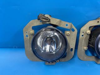 Туманка передняя Mitsubishi DELICA D:5 CV5W 4B12 0888 2 ракурс