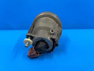 Туманка правая передняя Toyota VOXY AZR60, AZR65 81211-52050, 52-040 5 ракурс