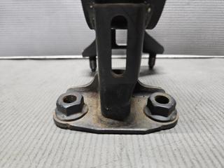 Подушка двигателя задняя Toyota MARK X ZIO ANA10 2AZ 3 ракурс