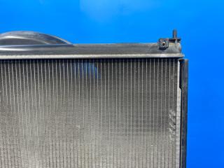 Радиатор Nissan SKYLINE V35 VQ25 21460-AL500 5 ракурс Радиатор Nissan SKYLINE V35 VQ25 21460-AL500 5 ракурс