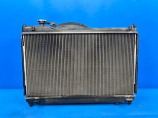 Радиатор Nissan SKYLINE V35 VQ25 21460-AL500 1 ракурс Радиатор Nissan SKYLINE V35 VQ25 21460-AL500 1 ракурс