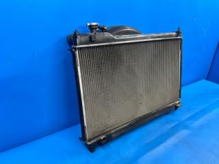 Радиатор Nissan SKYLINE V35 VQ25 21460-AL500 2 ракурс Радиатор Nissan SKYLINE V35 VQ25 21460-AL500 2 ракурс