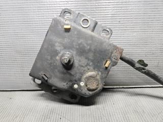 Крепление запасного колеса Toyota WISH ZGE20, ZGE21, ZGE25 2ZR 51900-68010 2 ракурс Крепление запасного колеса Toyota WISH ZGE20, ZGE21, ZGE25 2ZR 51900-68010 2 ракурс