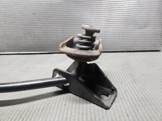 Крепление запасного колеса Toyota WISH ZGE20, ZGE21, ZGE25 2ZR 51900-68010 3 ракурс Крепление запасного колеса Toyota WISH ZGE20, ZGE21, ZGE25 2ZR 51900-68010 3 ракурс