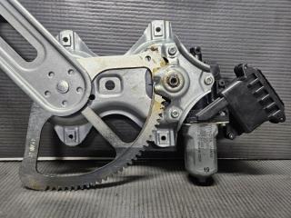 Стеклоподъемник левый передний Toyota AVENSIS ZRT272 69820-05070 2 ракурс Стеклоподъемник левый передний Toyota AVENSIS ZRT272 69820-05070 2 ракурс