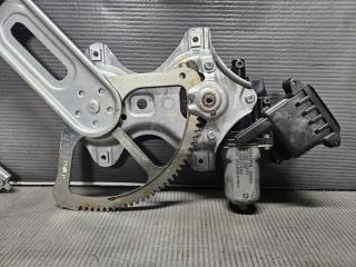 Стеклоподъемник левый передний Toyota AVENSIS ZRT272 69820-05070 2 ракурс Стеклоподъемник левый передний Toyota AVENSIS ZRT272 69820-05070 2 ракурс