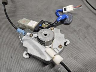 Стеклоподъемник правый передний Nissan SKYLINE CPV35 80720-AM800 5 ракурс