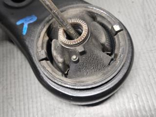 Рычаг правый передний Toyota ISIS ANM10 1AZ 48068-29255 4 ракурс