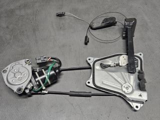 Доводчик двери правый задний Toyota ISIS ZNM10, ANM10, ANM15, ZGM10, ZGM11, ZGM15 1ZZ 85005-44010 5 ракурс