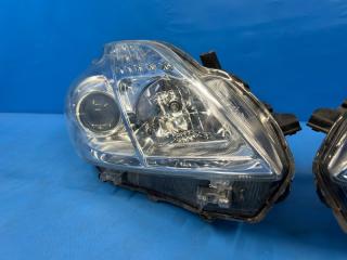 Фара передняя Toyota PRIUS ZVW30 2ZR 47-29 3 ракурс