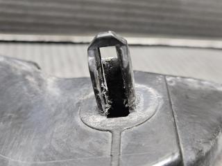Крепление бампера правое переднее Toyota AVENSIS AZT251 52535-05020 3 ракурс
