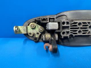 Ручка двери левая задняя Mazda MPV LW3W, LW5W, LWEW, LWFW FS 5 ракурс