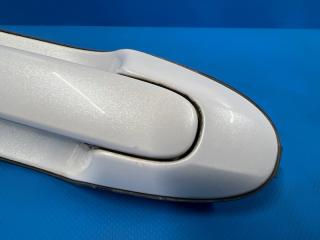 Ручка двери правая задняя Mazda MPV LW3W, LW5W, LWEW, LWFW FS 3 ракурс