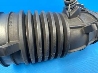 Патрубок воздушн.фильтра Honda STEPWGN RK1 R20A 17225-R0A-003 2 ракурс