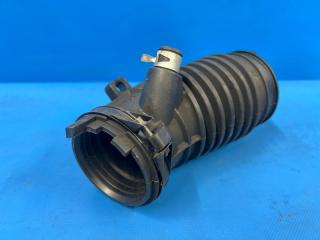 Патрубок воздушн.фильтра Honda STEPWGN RK1 R20A 17225-R0A-003 4 ракурс