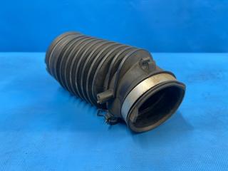 Патрубок воздушн.фильтра Honda ELYSION RR3 J30A 17228-RKB-000 4 ракурс Патрубок воздушн.фильтра Honda ELYSION RR3 J30A 17228-RKB-000 4 ракурс