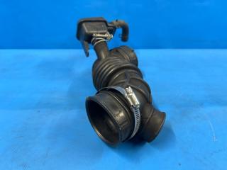 Патрубок воздушн.фильтра Nissan SERENA C25 MR20 16576-CY000 5 ракурс