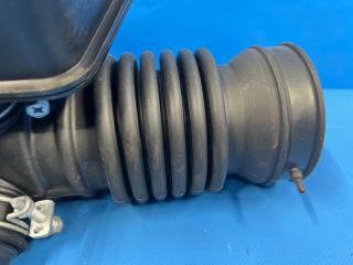 Патрубок воздушн.фильтра Nissan PRESAGE TU31 QR25 16576-CN000 2 ракурс