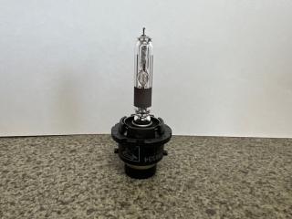 Лампа ксенон Subaru IMPREZA GP2 84920AE010, OSRAM D2R 2 ракурс